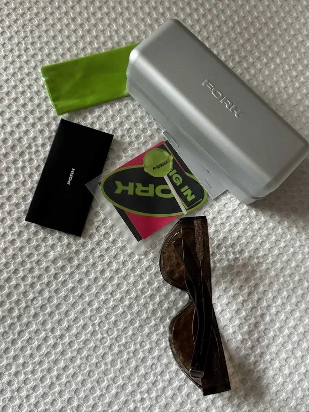 Fork sunglasses